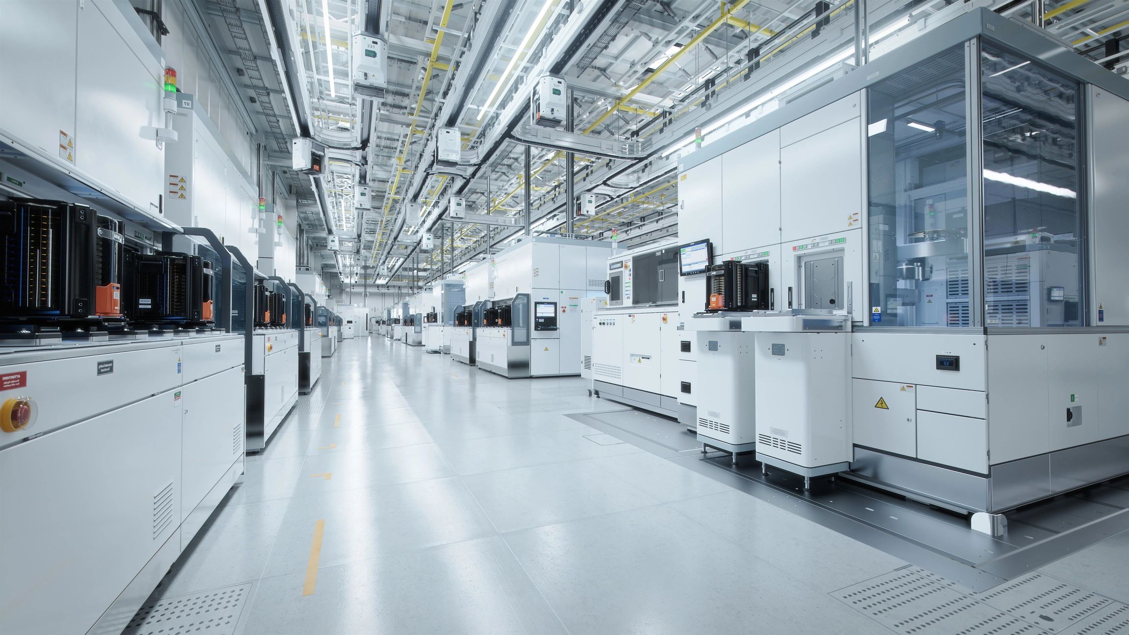 Advanced semiconductor production cleanroom